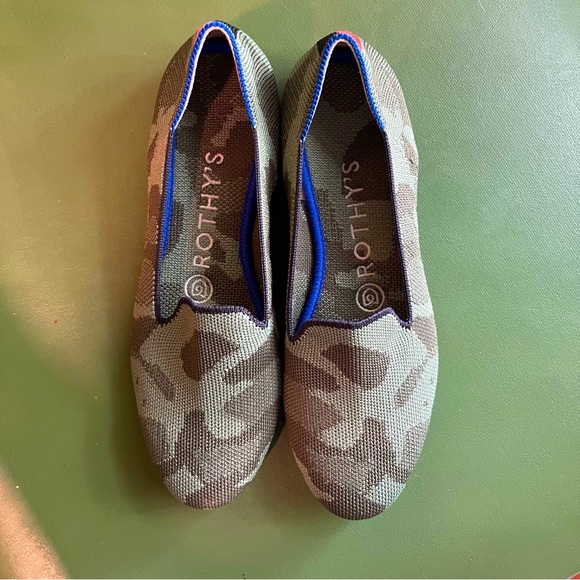 Rothy's Women's Flat Shoes Size 6 The Loafer Green Olive Camo Round Toe Slip On - Picture 1 of 3